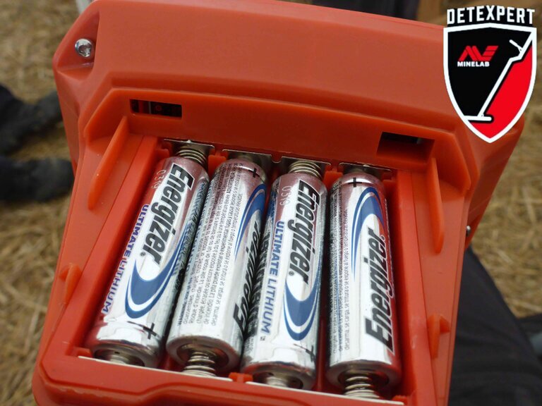 minelab vanquish 540 battery in the uk